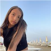 Studentessa diplomata al liceo scientifico, al secondo anno di scienza biologiche a Bologna